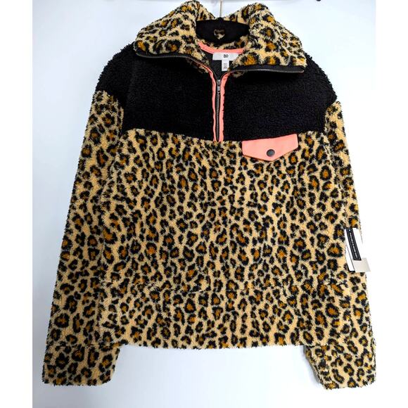 Women’s Leopard Print Sherpa Fleece Pullover - Picture 7 of 11